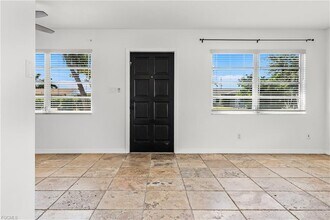 613 107th Ave N in Naples, FL - Building Photo - Building Photo