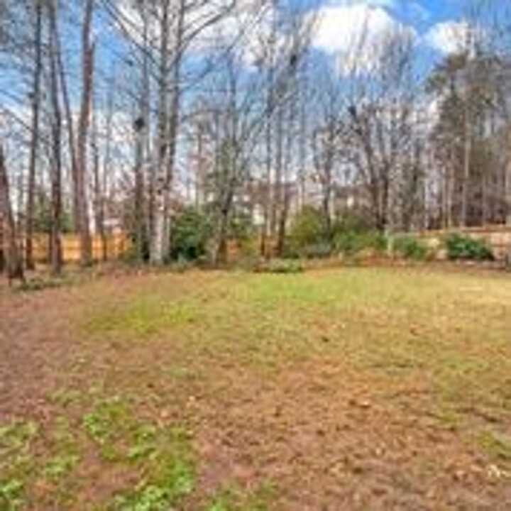 3 Dunwoody Ct in Travelers Rest, SC - Building Photo