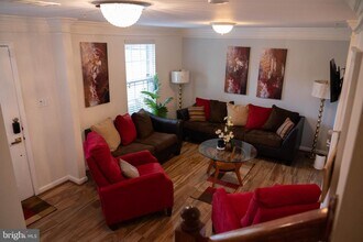 506 Edelen Station Pl in La Plata, MD - Building Photo - Building Photo