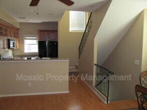 5724 S 21st Terrace in Phoenix, AZ - Building Photo - Building Photo