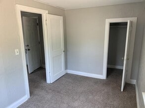201 S Lowry St in Stillwater, OK - Building Photo - Building Photo