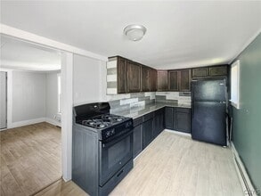 262 W 4th St S in Fulton, NY - Building Photo - Building Photo