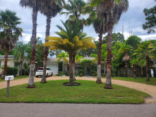 property at 1602 Gray St S