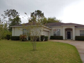 29 White Feather Ln in Palm Coast, FL - Foto de edificio - Building Photo