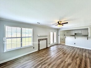 5240 Shady Ridge Dr in Memphis, TN - Building Photo - Building Photo
