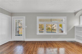 3746 W 140th St in Cleveland, OH - Building Photo - Building Photo