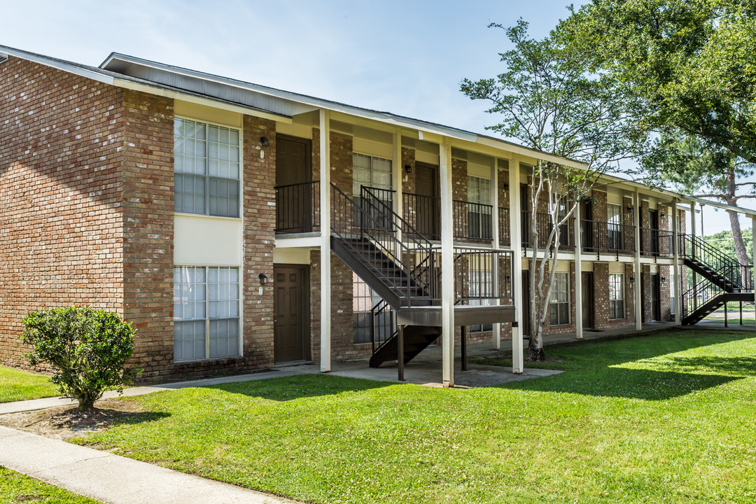 Fox Hill Apartments in Baton Rouge, LA - Foto de edificio