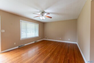 612 Marion Dr in Madison, AL - Foto de edificio - Building Photo