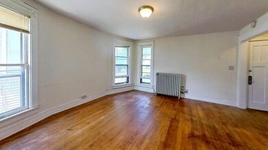133 E Gorham St in Madison, WI - Building Photo - Building Photo