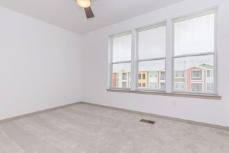 Landings at Gateway in Denver, CO - Foto de edificio - Building Photo