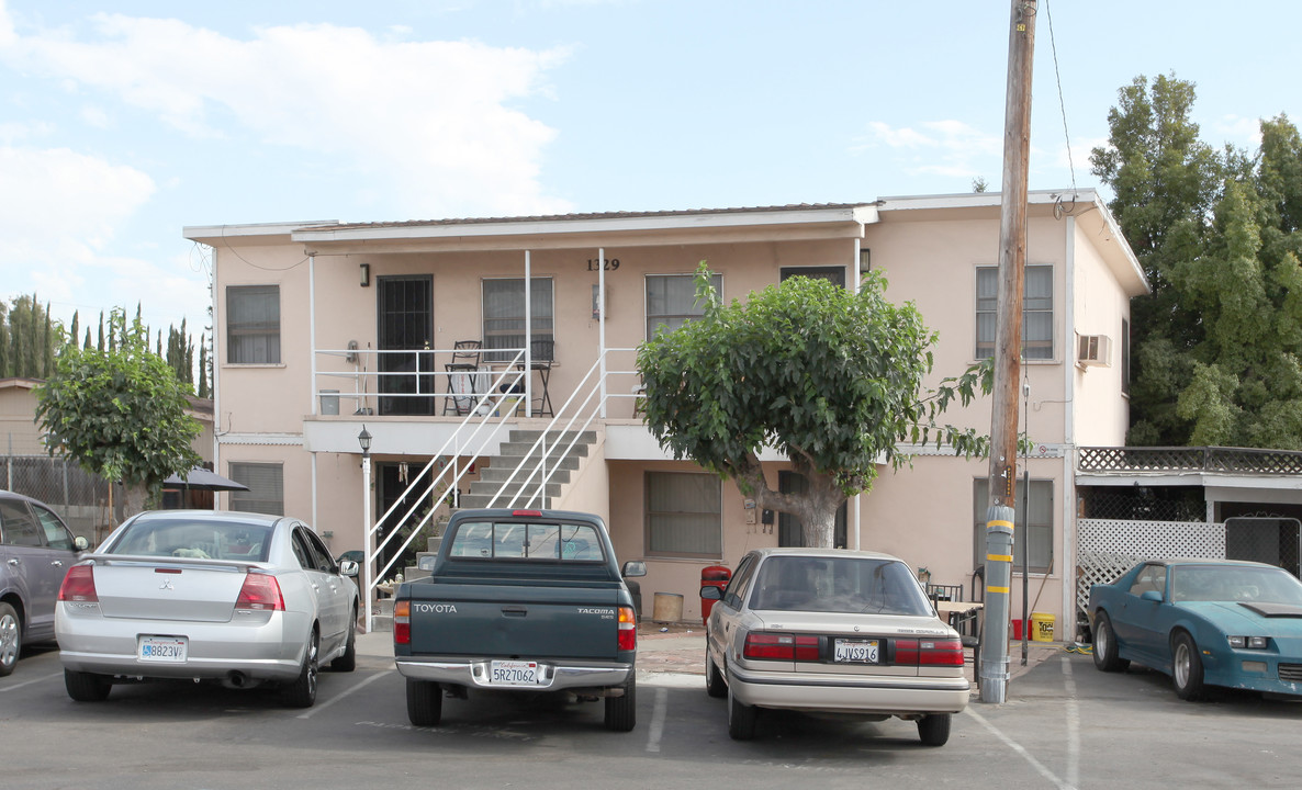 1323-1329 Broadway in El Cajon, CA - Building Photo