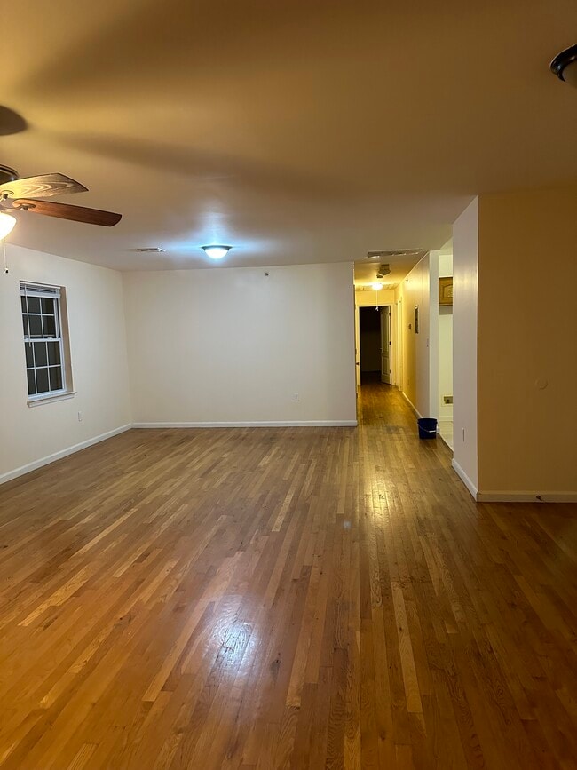 272 Oraton St, Unit 1