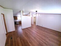346 Westchase St photo'