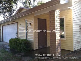 4043 Tresler Ave in North Highlands, CA - Building Photo