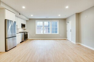 2210 Wisconsin Ave NW in Washington, DC - Building Photo