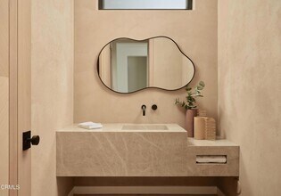 11638 Kling St in Los Angeles, CA - Building Photo - Building Photo