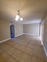 1517 Lake Crystal Dr in West Palm Beach, FL - Building Photo - Building Photo