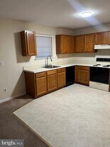 7717 Grace Ave in Pasadena, MD - Building Photo