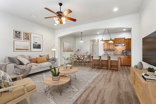 10136 Bonnet Cove Ave in Baton Rouge, LA - Building Photo