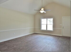 4843 Jamestown Dr NW in Wilson, NC - Foto de edificio - Building Photo