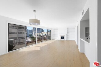 10550 Wilshire Blvd in Los Angeles, CA - Building Photo - Building Photo