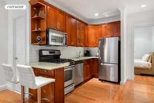 66 Madison Ave in New York, NY - Building Photo