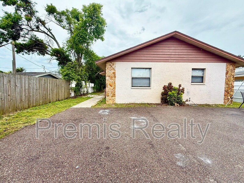 1772 Farrell Ave in Clearwater, FL - Building Photo