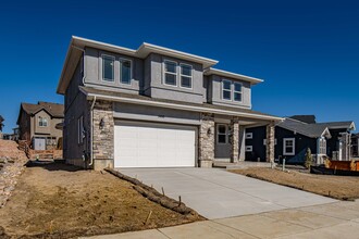 5496 Gansevoort Dr in Colorado Springs, CO - Foto de edificio - Building Photo