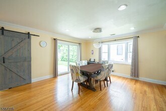 355 Wyoming Ave in Millburn, NJ - Building Photo - Building Photo