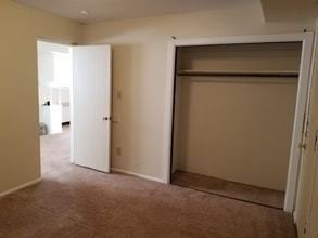 807 W Madison St in Ann Arbor, MI - Foto de edificio - Building Photo