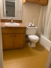 909 W 23rd St, Unit A in Austin, TX - Building Photo - Building Photo