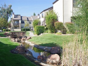 Twin Creeks in Antioch, CA - Building Photo - Building Photo