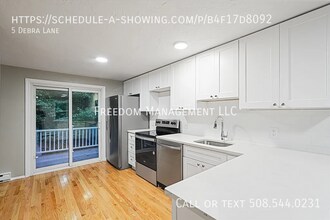 5-9 Debra Ln in Bellingham, MA - Building Photo - Building Photo