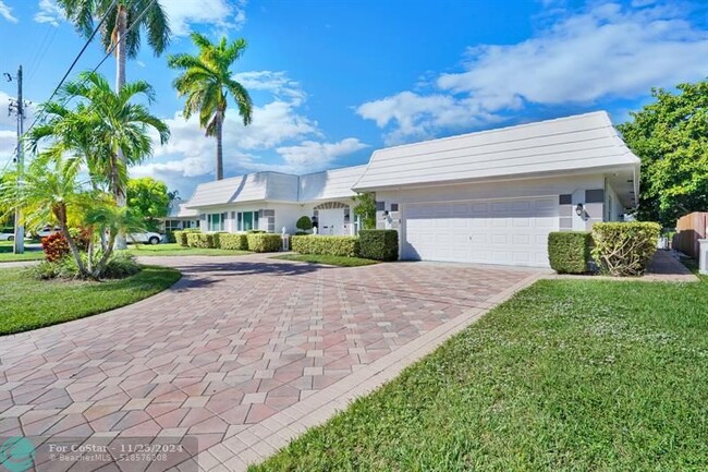 4101 NE 24th Ave in Lighthouse Point, FL - Foto de edificio - Building Photo