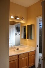 10401 N Saguaro Blvd, Unit 101 in Fountain Hills, AZ - Foto de edificio - Building Photo