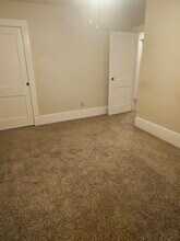 519 Garber St, Unit 519 Garber 2nd Floor in Hollidaysburg, PA - Foto de edificio - Building Photo