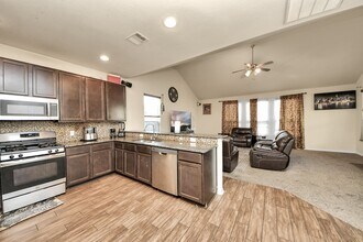 8227 Pastel Dawn Trce in Houston, TX - Building Photo - Building Photo