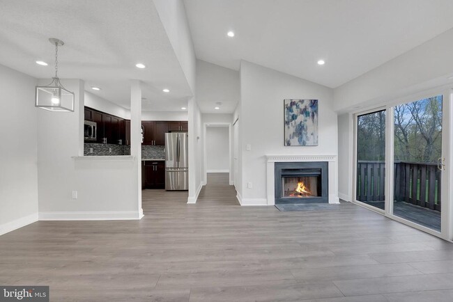 property at 1104 Aspen Dr