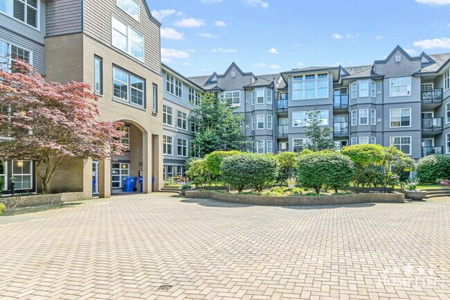 20200-20256 56 Ave in Langley, BC - Building Photo - Building Photo