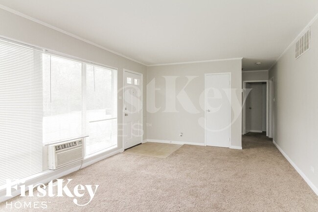 194 Monee Rd in Park Forest, IL - Foto de edificio - Building Photo