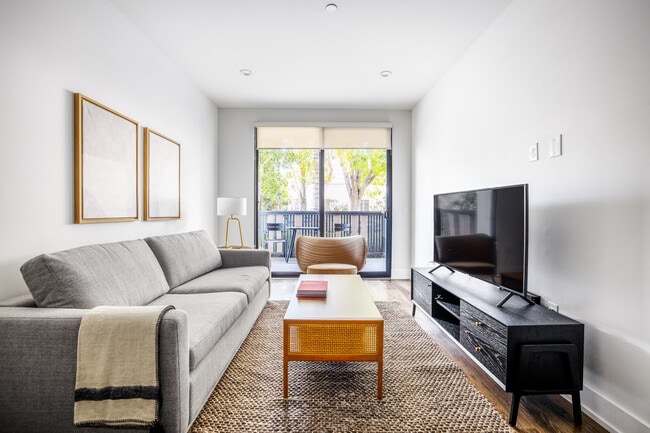 129 S Kings Rd, Unit SI ID11690A