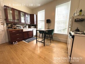 952 N Noble St in Chicago, IL - Building Photo - Building Photo