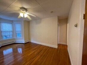 7 Mt Vernon St in Boston, MA - Building Photo - Building Photo