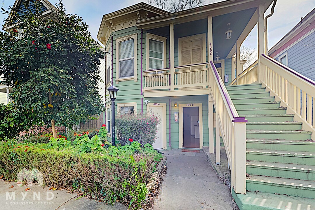409 13th St in Sacramento, CA - Building Photo