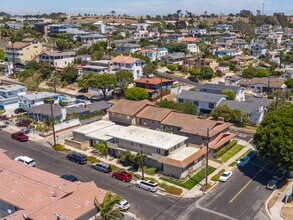 3644 Almeria St in San Pedro, CA - Building Photo - Building Photo