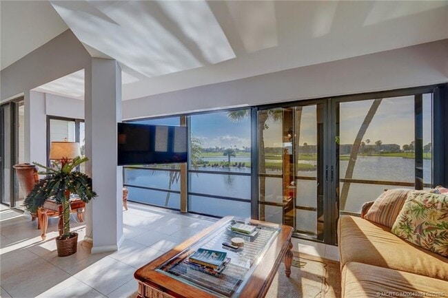 property at 310 Golfview Cir