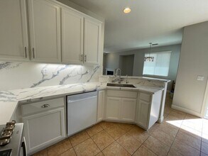 11740 Village Pond Way in Rancho Cordova, CA - Building Photo - Building Photo