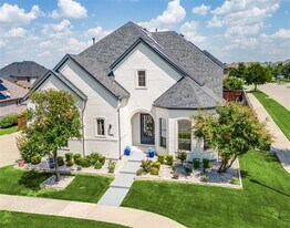 741 Almeda Dr in Prosper, TX - Building Photo