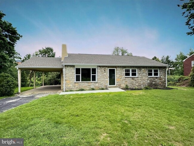 2920 Walton Rd in Plymouth Meeting, PA - Building Photo - Building Photo