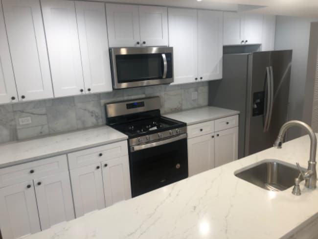 1826 W Erie St, Unit Garden in Chicago, IL - Building Photo - Building Photo